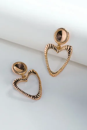 Brinco de Coração Longo folheado em ouro 18k
